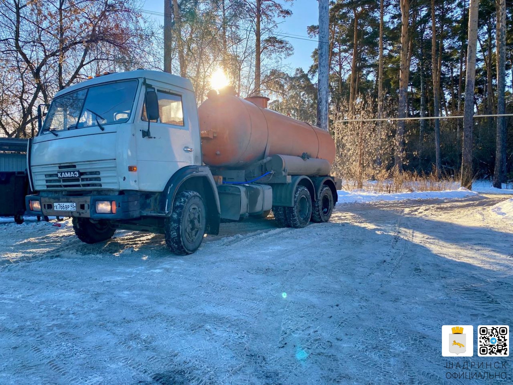 Аварийные бригады «Водоканала» устраняют порывы на Архангельского. В первую очередь водоснабжение восстановят в учреждениях образования.