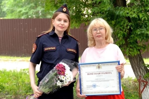 Журналист из Шадринска Татьяна Свинина удостоена Почетной грамоты генерала армии.