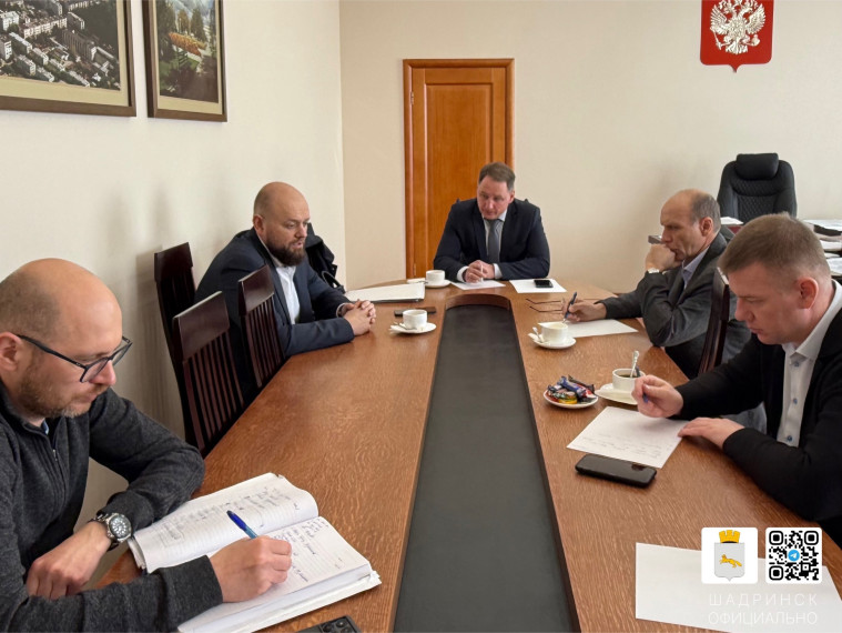 Подрядчики уже устраняют дефекты на Автомобилистов и Мальцевском тракте. Подрядчики уже устраняют дефекты на Автомобилистов и Мальцевском тракте.